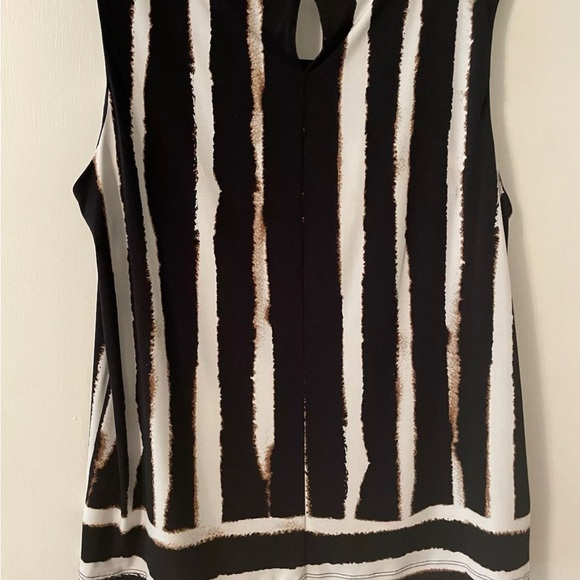 Calvin Klein Shell XL - Picture 2 of 3